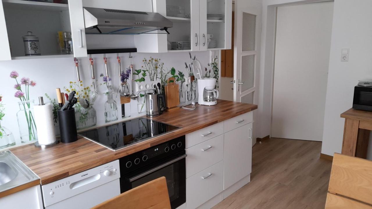 Ferienwohnung Christel Hirschhorn-Neckar Ngoại thất bức ảnh
